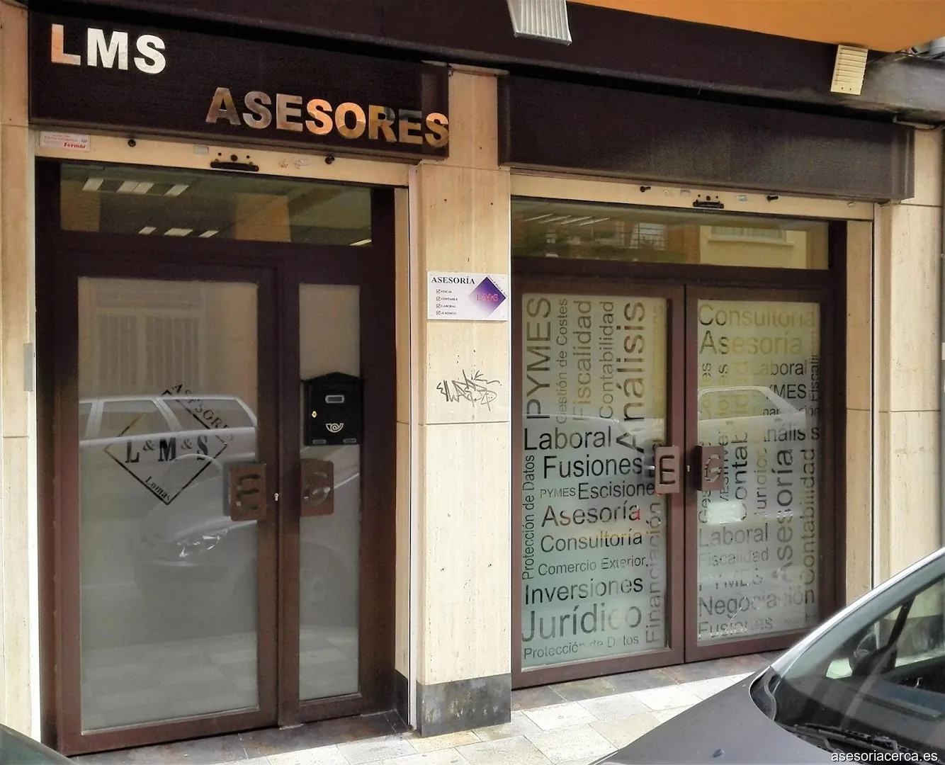 LMS Asesores - Nieves Moreno Abogados