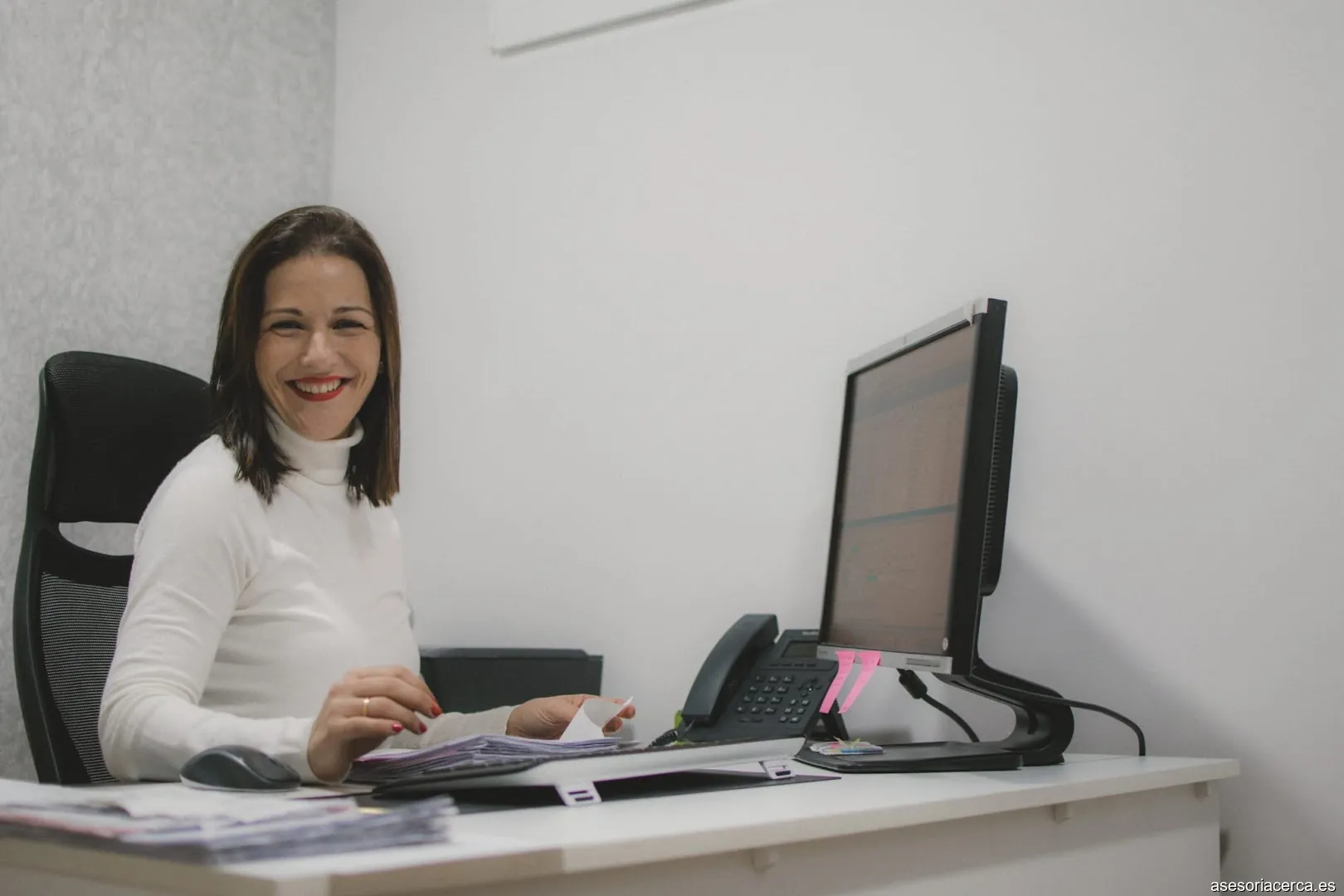 M&C CONSULTING - ABOGADOS - ASESORIA - ADMINISTRACION DE FINCAS