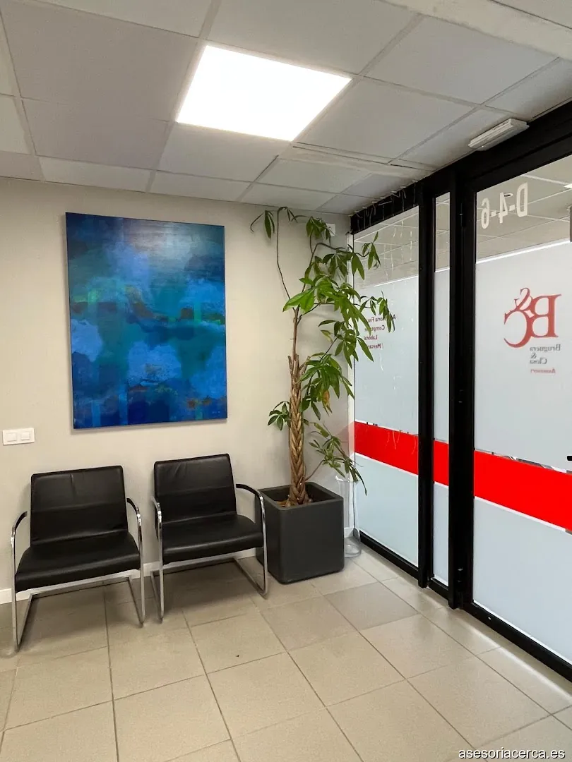 Bruguera & Closa Assessors