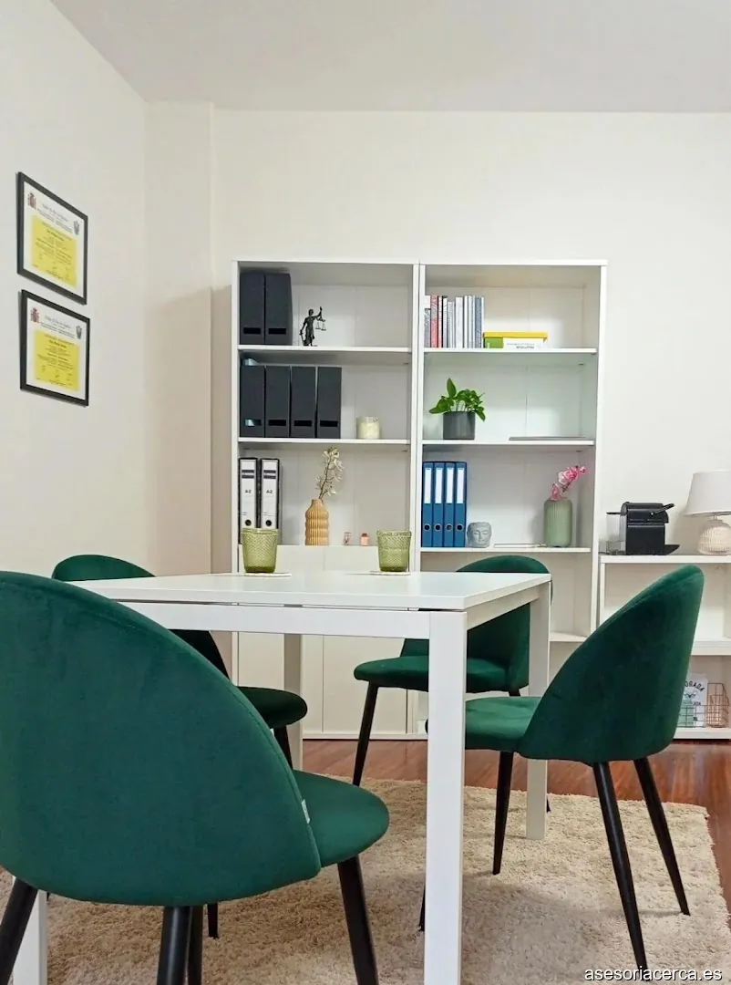 MINTEGI & SILVA ABOGADAS